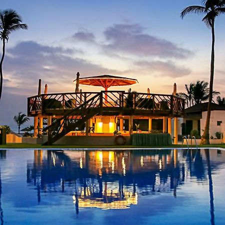 Sunbeach Hotel & Resort Bakau Ngoại thất bức ảnh