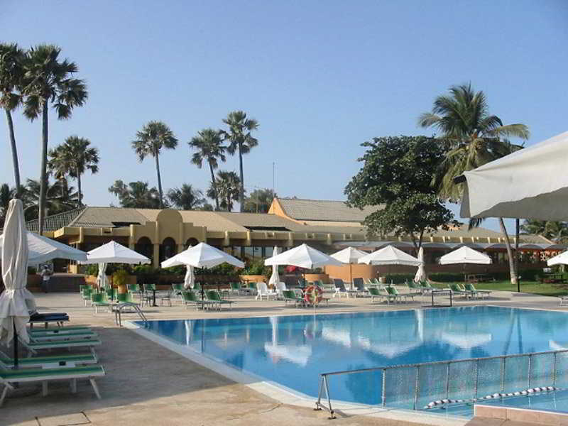Sunbeach Hotel & Resort Bakau Ngoại thất bức ảnh