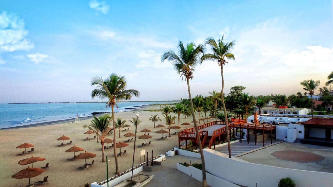 Sunbeach Hotel & Resort Bakau Ngoại thất bức ảnh
