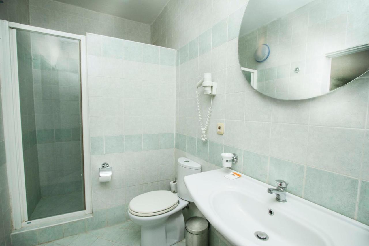 Sunbeach Hotel & Resort Bakau Ngoại thất bức ảnh